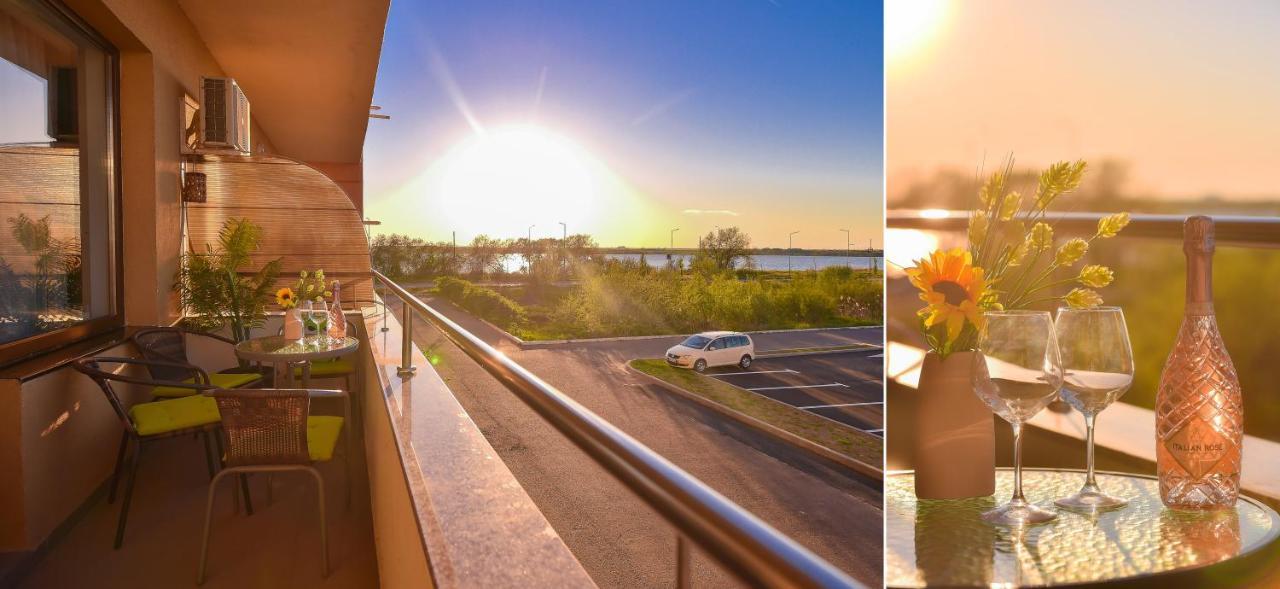 Apartment Summerland Mamaia Exterior foto