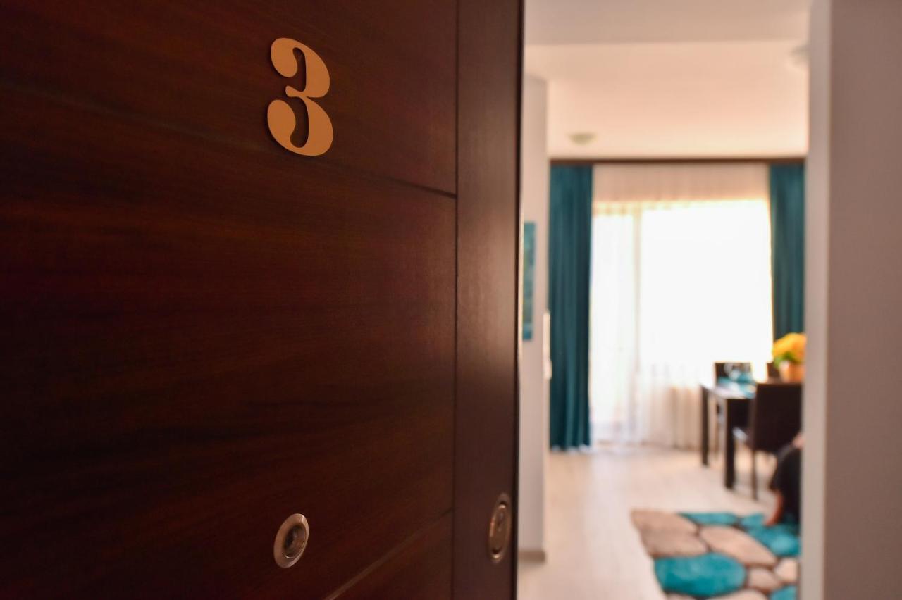 Apartment Summerland Mamaia Exterior foto